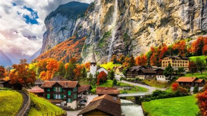 BARRaux Fortress: A Historic And Picturesque Destination