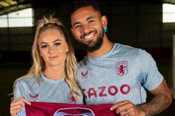 Dating History Unveiled: Alisha Lehmann's Romantic Past