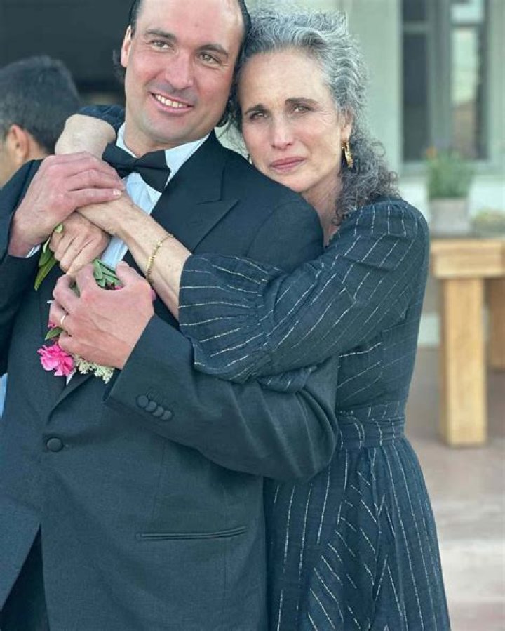 Is Andie MacDowell Still Married? - Marriage Status Revealed