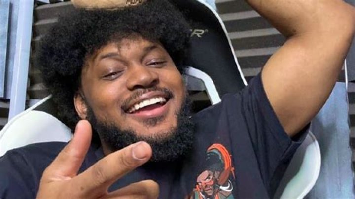 Is CoryxKenshin American Or Japanese? Nationality Revealed