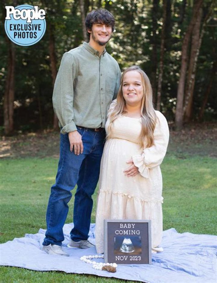 Is One Of The Famous 7 Little Johnstons Pregnant? Discover The Latest Scoop!
