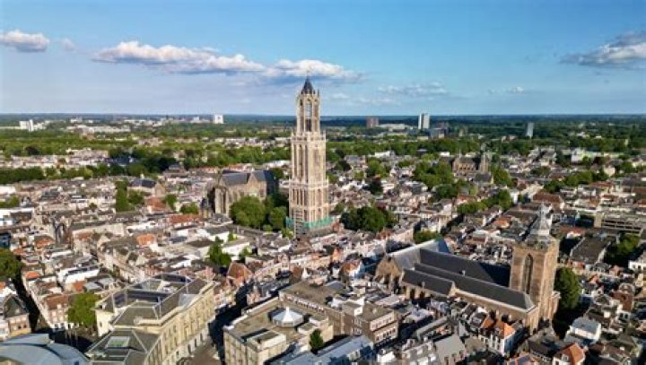 [LIVE KIJKEN##] Utrecht Lens kijken live stream Lichtjes kijken - Domtoren Utrecht 27 juli 2024