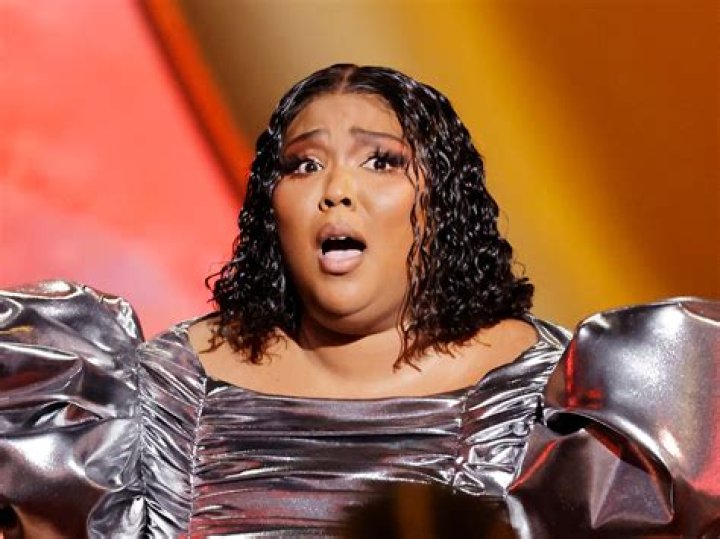Lizzo Weight And Height
