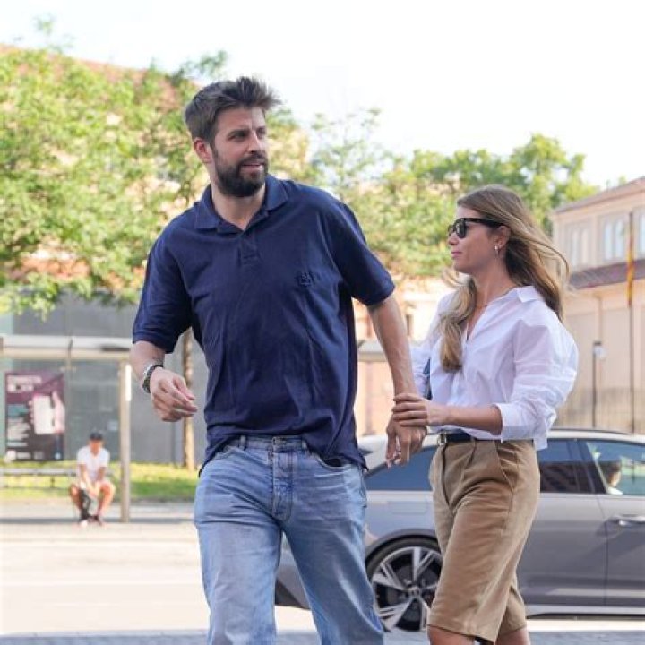Love And Controversy: "Pique And Clara 2024"