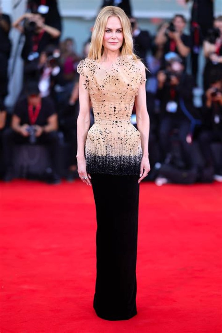 Nicole Kidman's Towering Height: Uncovering The Actress's Impressive Stature