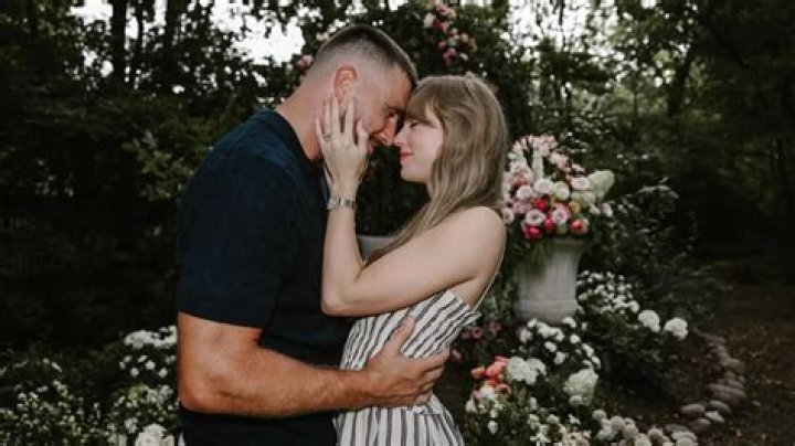 Noah Kahan Gets Engaged: All The Details!