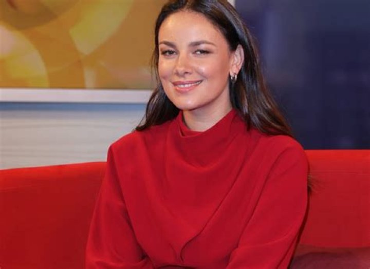 Renowned Beauty Expert Janina Castaneda: Tips And Secrets