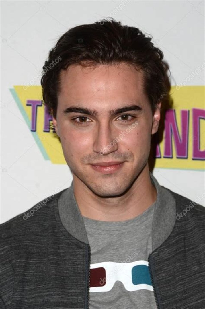 Ryan McCartan | Actor, Musician