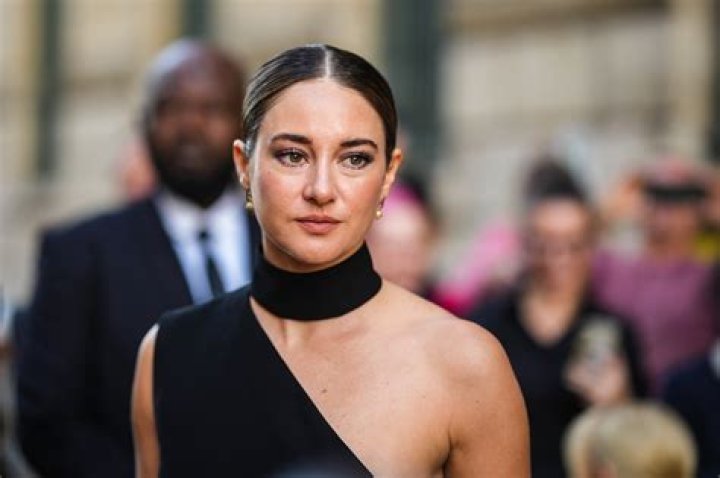 Shailene Woodley's Other Half: Uncovering Her Romantic Journey