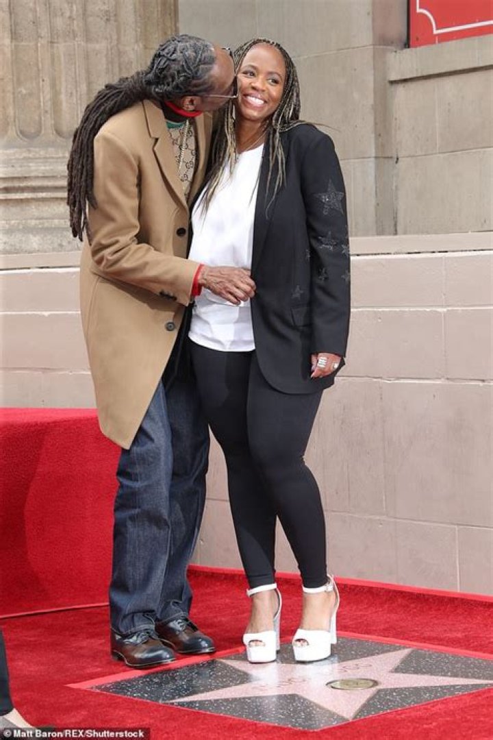 Snoop Dogg's Height: Unveiling The True Stature