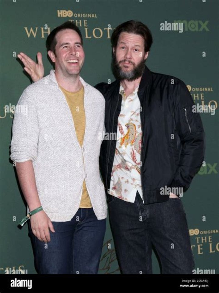 The Height Of Comedian And Actor Ike Barinholtz