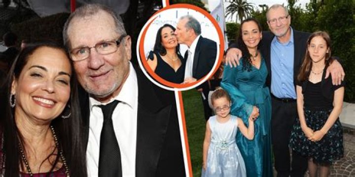 The Untold Truth About Ed O'Neill's Beloved Wife