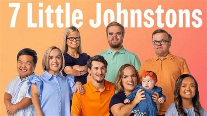 Uncover The Truth: Is Elizabeth From 7 Little Johnstons' Baby A Little Person?