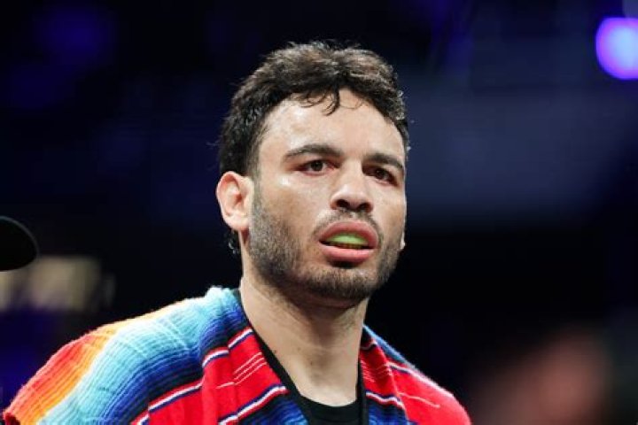 Unveiling The Enigma Of Omar Chavez Boxer: Secrets To Success Revealed