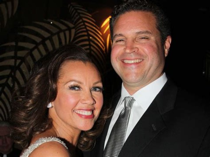 Vanessa Williams: Past Marriages, Spouses, And Relationship History
