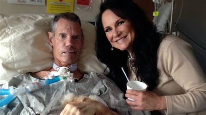 When Did Randy Travis' Stroke Occur? The Story Behind The Tragic Event