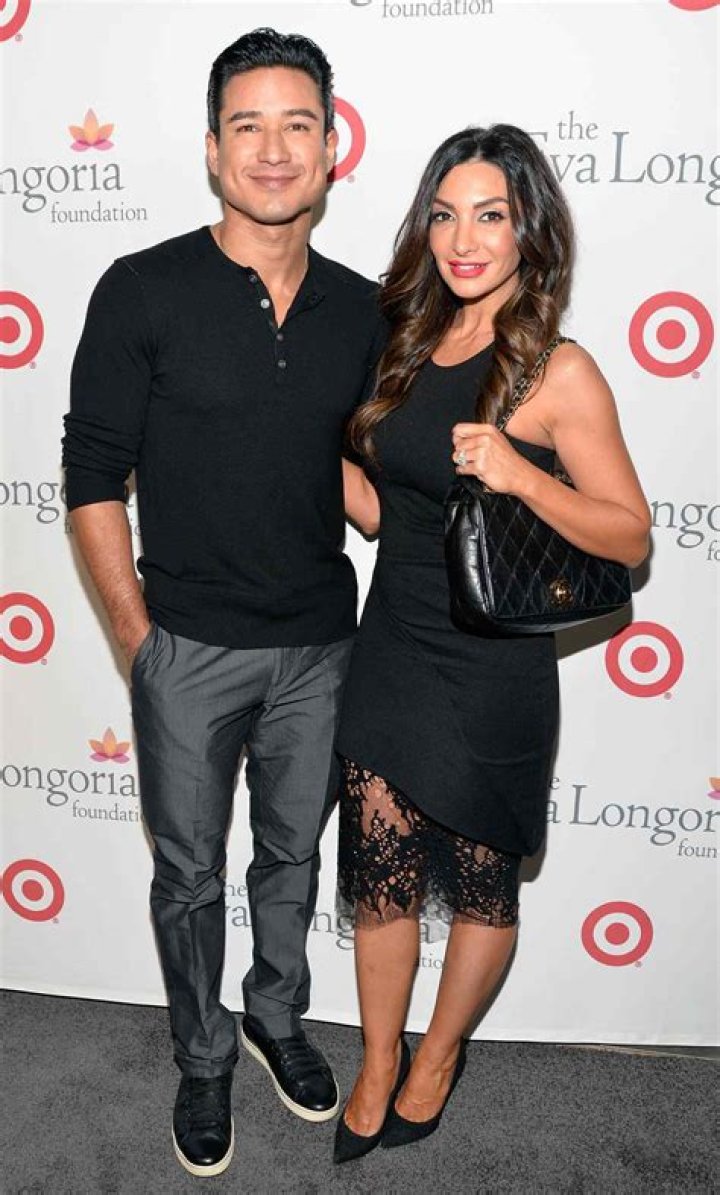 Who Is Mario Lopez Wife